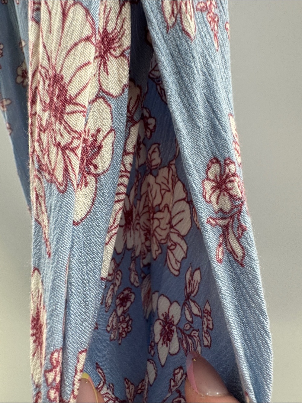 Arden B Blue Floral Maxi Dress with Front Cutout – Women’s XL - Picture 8 of 8
